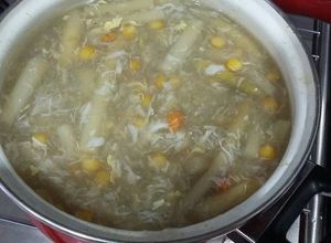 Foto resep Sup Telur Kepiting Asparagus + Jagung Manis
