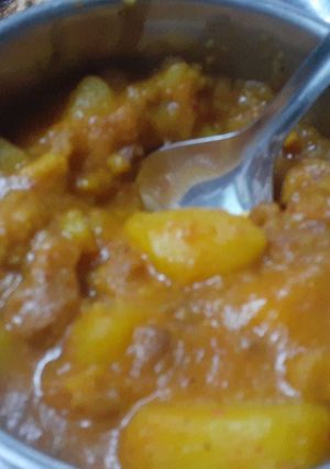 आलू  मंगौडी (aloo mangodi reicpe in Hindi) रेसिपी मुख्य फोटो