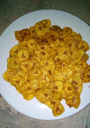 A picture of Unripe plantain chips.