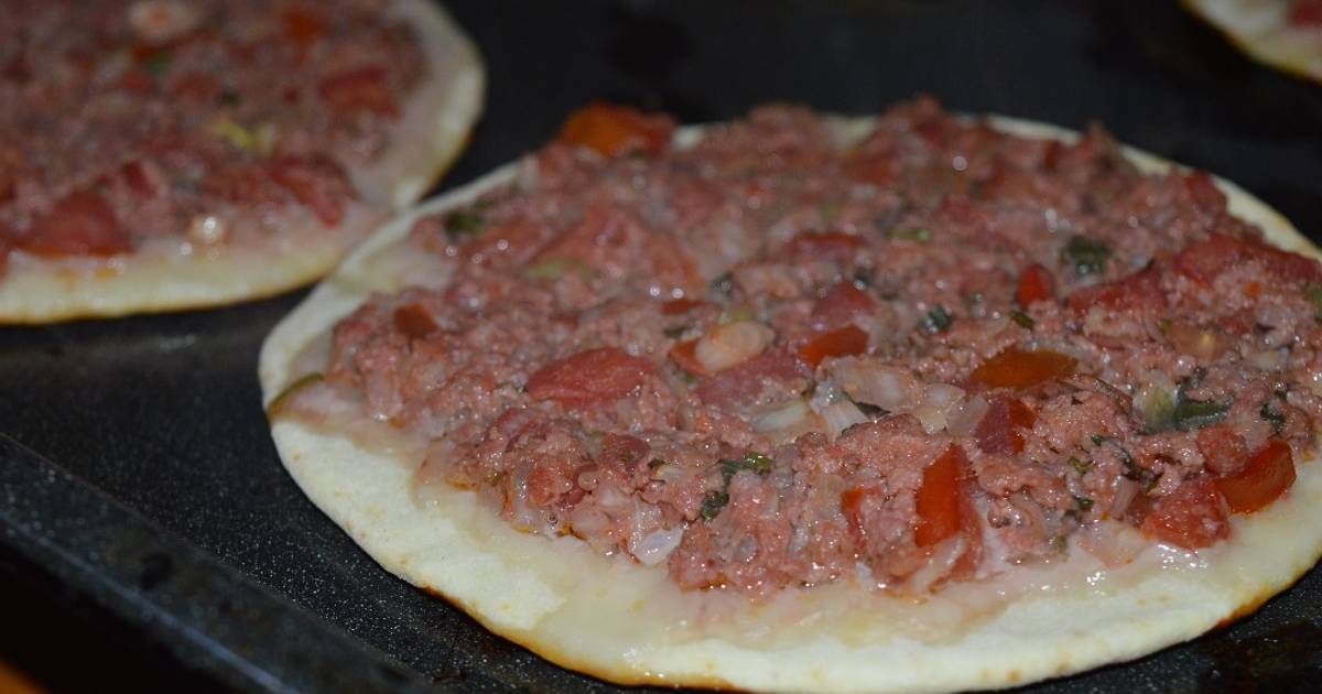 Lehmeyun (Empanada armenia) Receta de Fabio Talibs- Cookpad