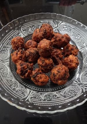 A picture of Vegetable Manchurian.