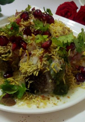 A picture of Leftover biryani steamed dahibada.