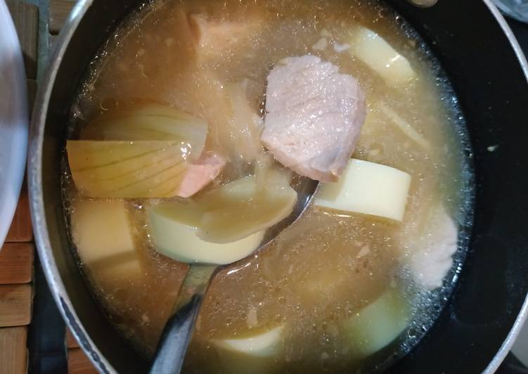 Bagaimana Menyiapkan Salmon miso soup, Lezat Sekali