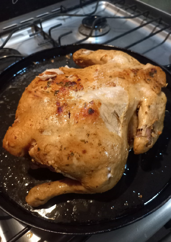 Una foto de Pollo relleno al horno 🍗