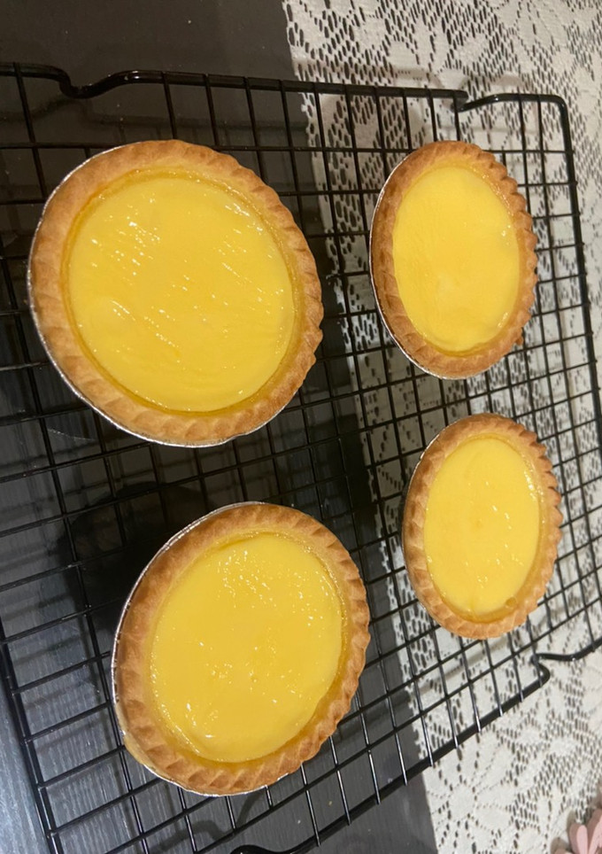港式蛋撻（現成塔皮） 的食譜成品照片