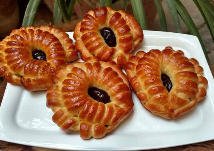 Step-by-Step Guide to Prepare Favorite Potato Buns