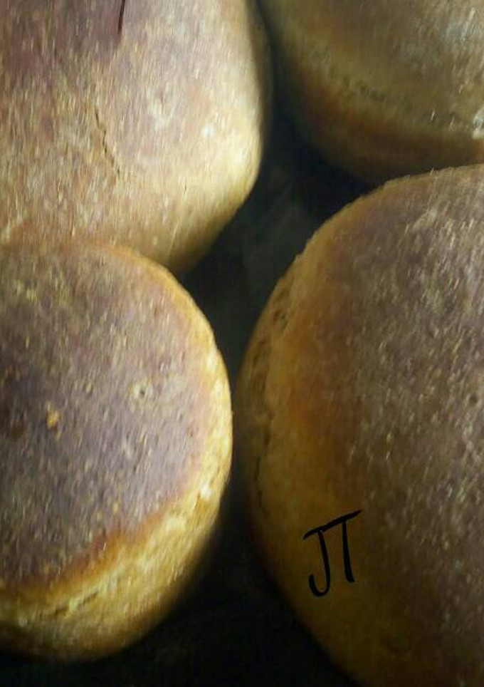 A picture of Wheat bread.