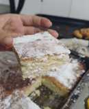 Torta matera con azúcar impalpable