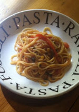 Foto principal de Spaghetti en salsa de vino rosado