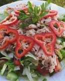 Ensalada rápida con pimientos y pollo