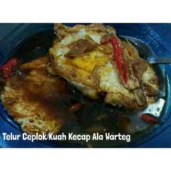 A picture of Telur Ceplok Kuah Kecap Ala Warteg.