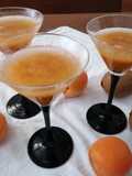 Aperitivo albicocche e kiwi