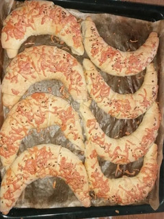 Sajtos kifli recept fotója