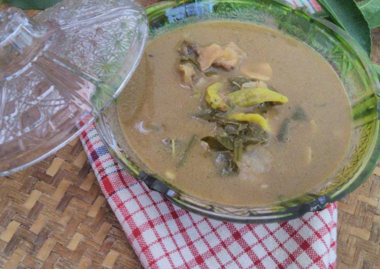 Garang asem/Rawon kikil sapi khas bojonegoro#kitaberbagi