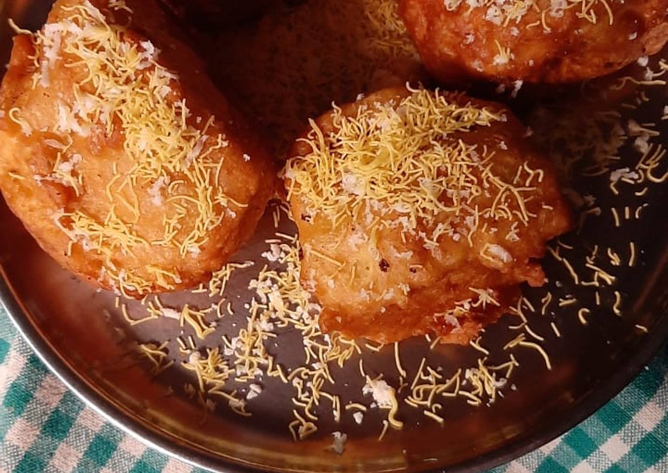 Pav vada