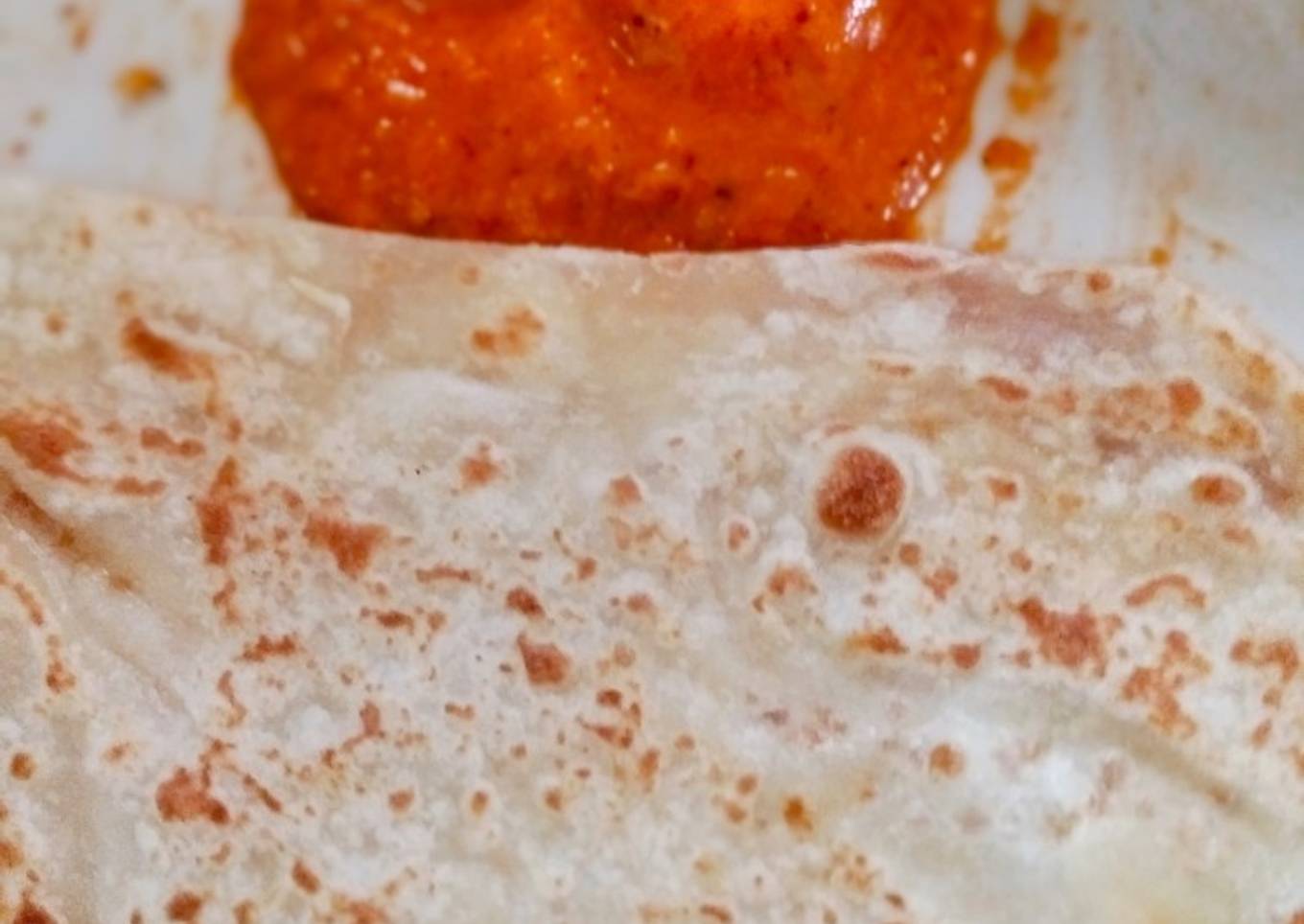 Naan butter with garlic and red pepper