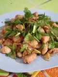 หมูย่างพริกไทยดำผัดหอมใหญ่