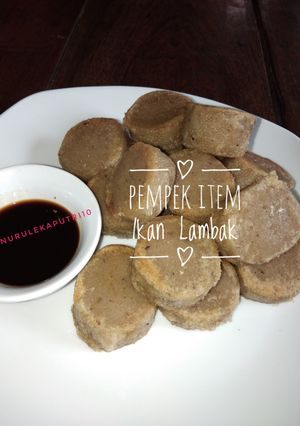 Foto resep Pempek Item (Ikan Lambak)