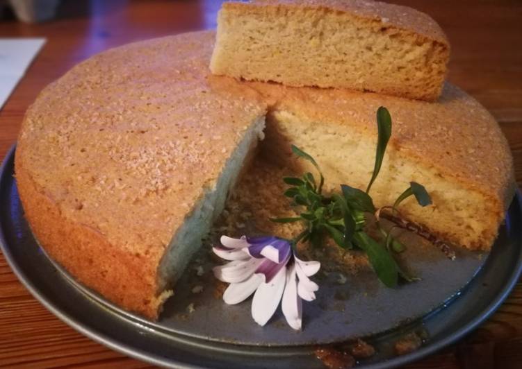 Bizcocho de claras de huevo al limón 🍋