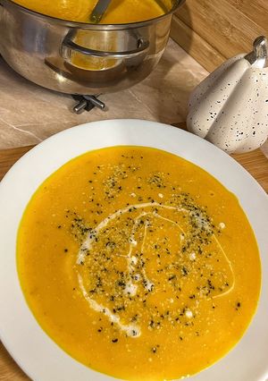 Sütőtök krémleves 🥣 recept fotója