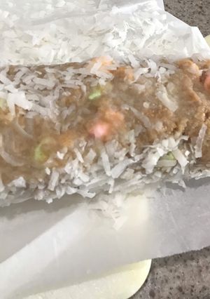 A picture of Lolly Cake.