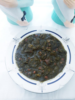 عکسی از دستور خورشت کرفس