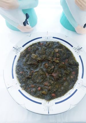 عکسی از دستور خورشت کرفس