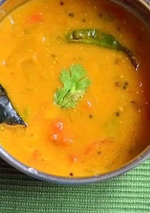 இட்லி சாம்பார்(idli sambar recipe in tamil) செய்முறை முக்கிய புகைப்படம்