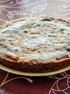 Una foto de Tarta de nocilla y avellanas (sólo 3 ingredientes)