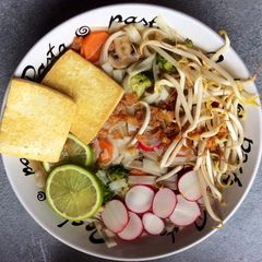 A picture of Vegan Pho (Vietnamese noodle soup).