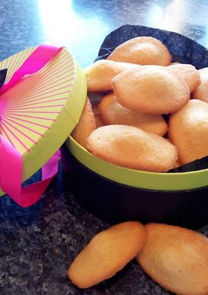 Une photo de Madeleines recette de Michel Oliver