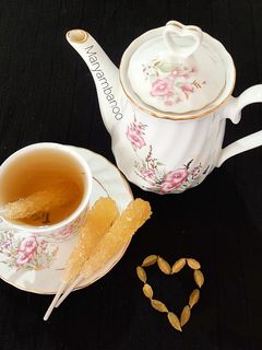 عکسی از دستور دمنوش ضد عفونی کننده آویشن و هل