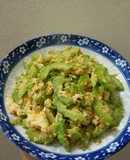 Mướp đắng xào trứng