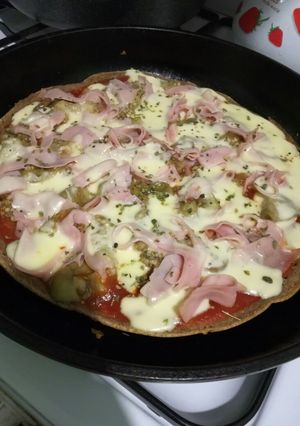 Una foto de Tarta con base de centeno y garbanzos