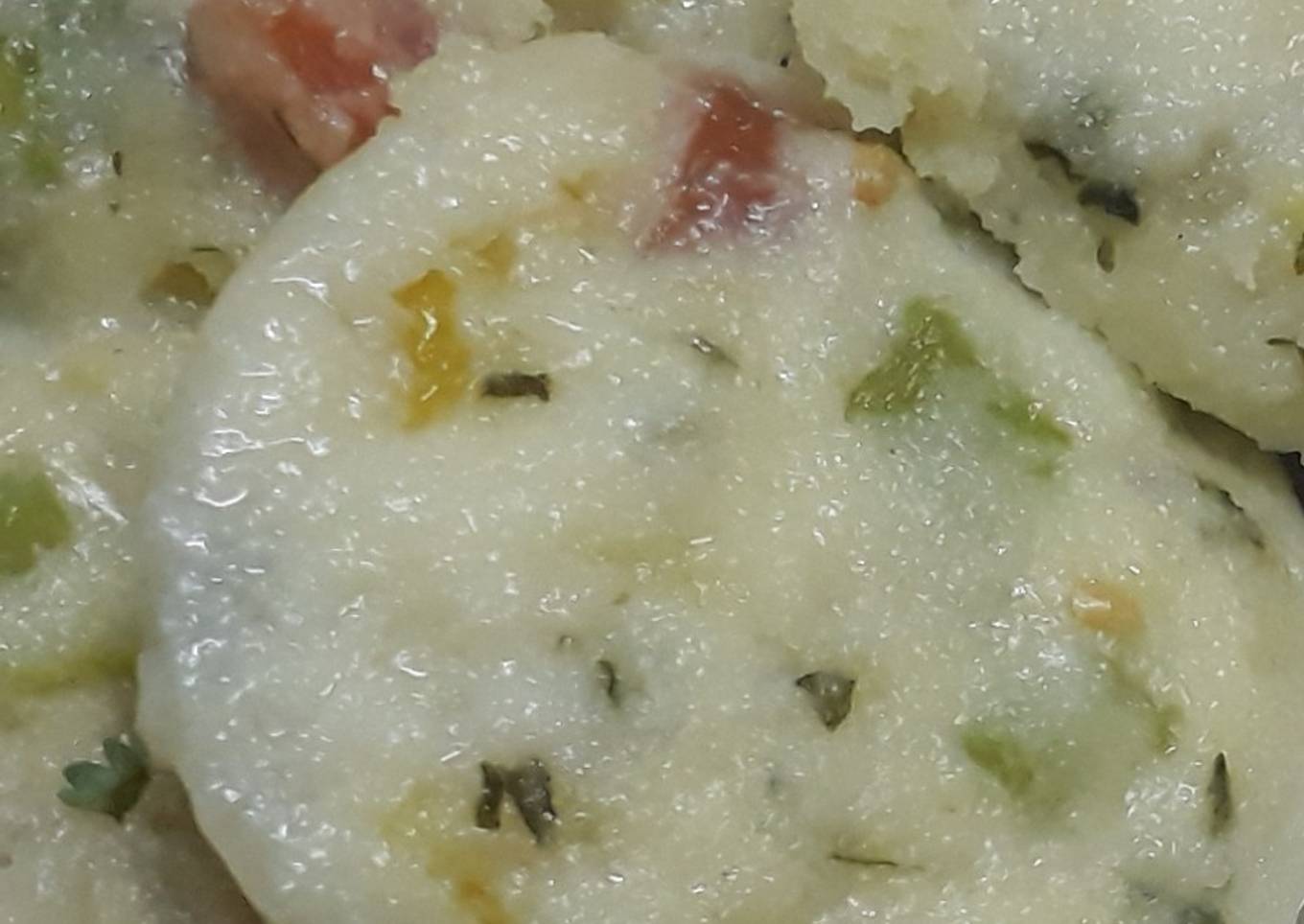 Vegetable Semolina Idli