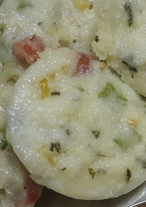 A picture of Vegetable Semolina Idli.