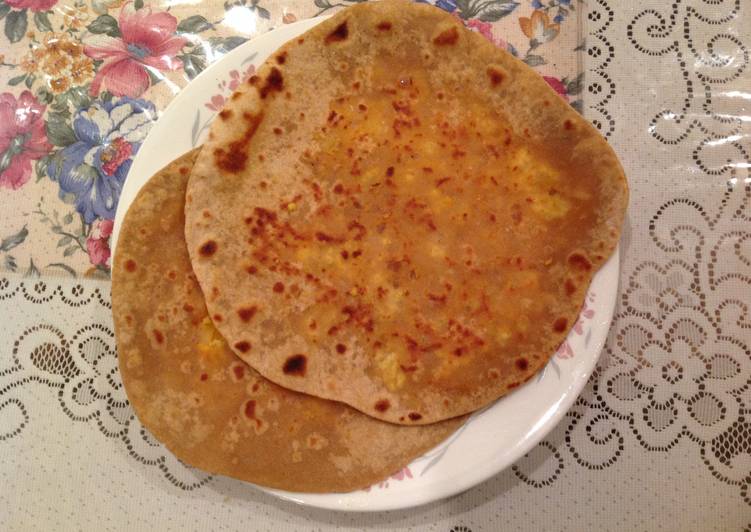 Simple Way to Make Super Quick Homemade Paneer Paratha