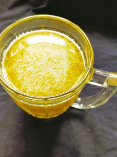 कच्चे आम का पन्ना (kacche aam ka panna recipe in Hindi) रेसिपी मुख्य फोटो