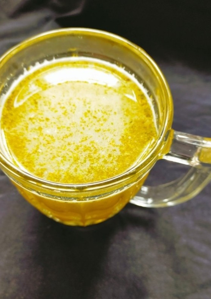 कच्चे आम का पन्ना (kacche aam ka panna recipe in Hindi) रेसिपी मुख्य फोटो