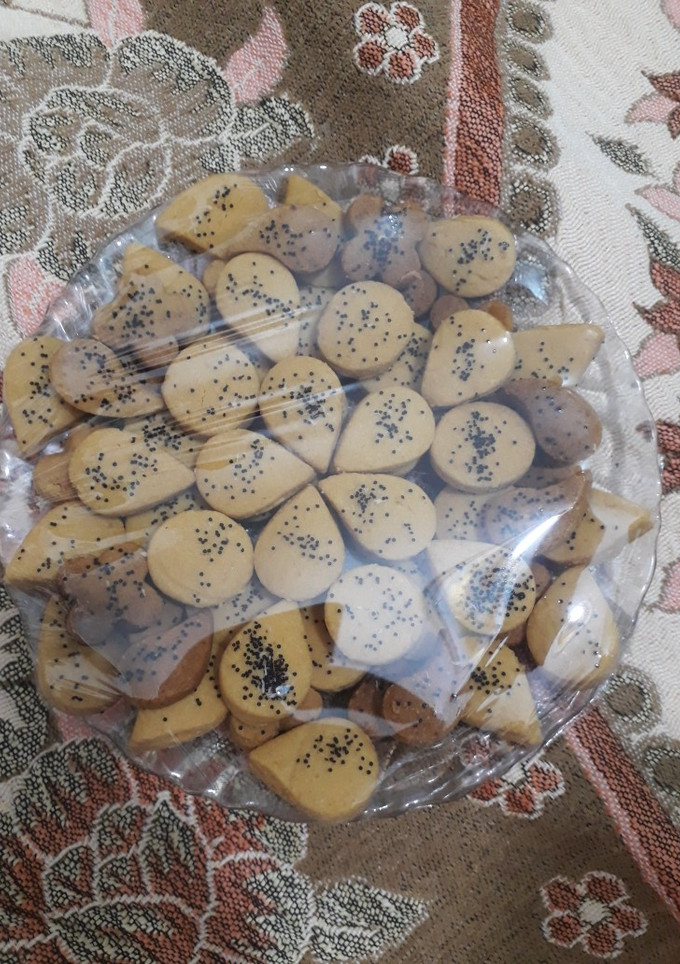 عکسی از دستور شیرینی زنجبیلی نخودچی