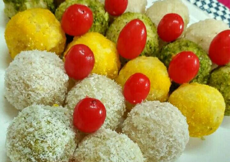 Coconut Laddu