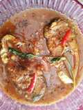 Bhetki fish in burnt onion, garlic,and tomato