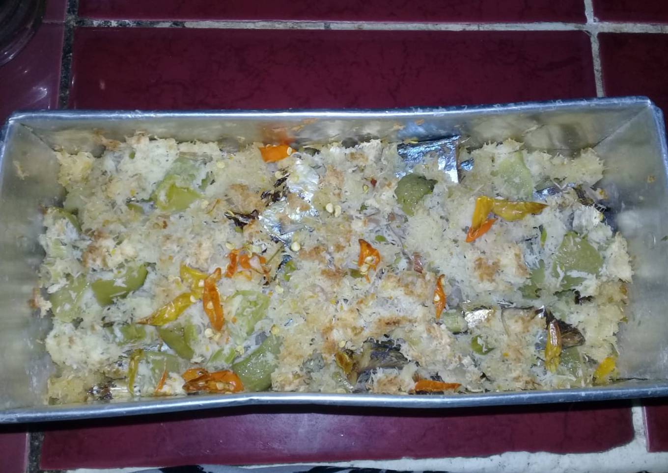 Pepes kelapa ikan asin