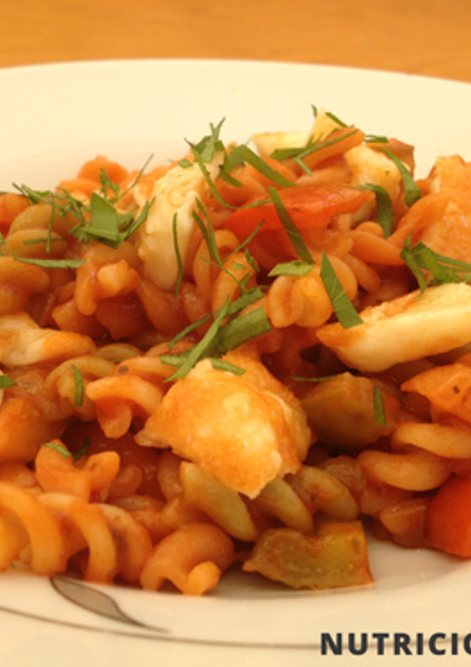 Una foto de Fusilli alla puttanesca