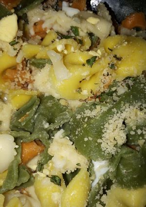 Una foto de Fideos con queso 🧀