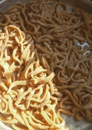 Una foto de Fideos al huevo casero