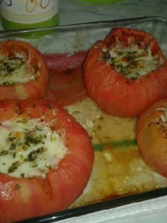Una foto de Tomates rellenos