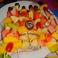 A picture of Fruits Kebab 🍢.