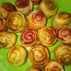 A picture of Samosa pinwheel 😍.