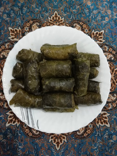 عکسی از دستور دلمه برگ مو